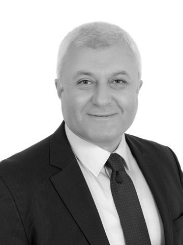 Ahmet Tuncay Özkan portresi