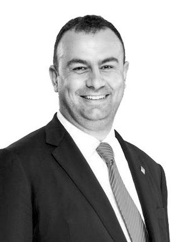 Ednan Arslan portresi