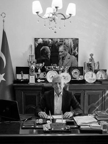 Lütfi Mutlu portresi