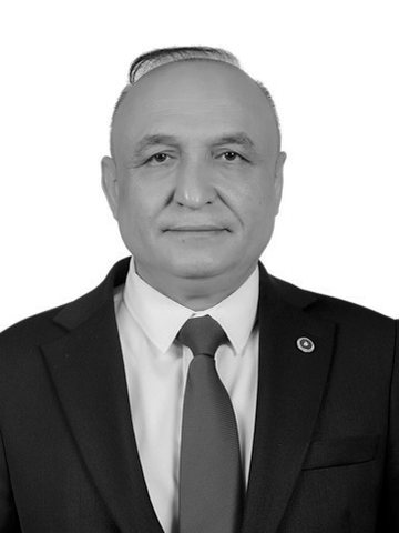 Melih Meriç portresi