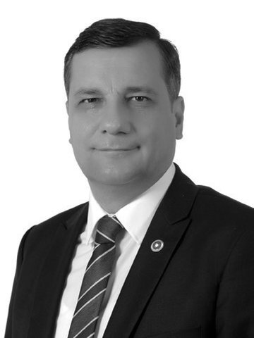 Özgür Ceylan portresi