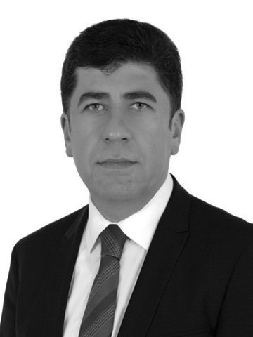 Yaşar Tüzün portresi